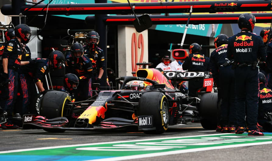 A Red Bull criticou a mudança que a Fórmula 1 vai realizar no procedimento de pit-stops (Foto: Getty Images/Red Bull Content Pool)