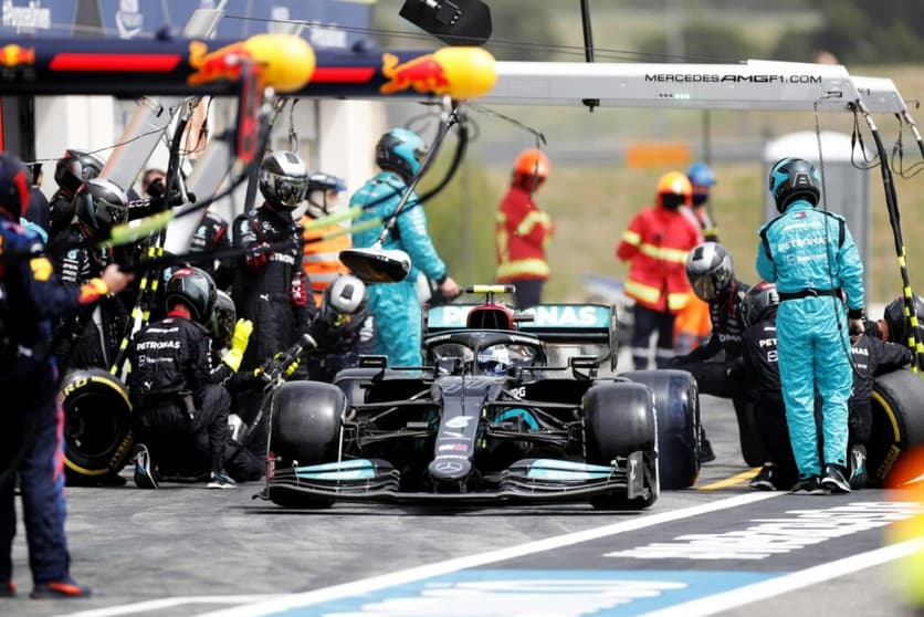 Valtteri Bottas teve um péssimo fim de semana, que só o prejudicará na Mercedes. Além de ter acabado na quarta colocação, discutiu abertamente com a equipe via rádio (Foto: Mercedes)