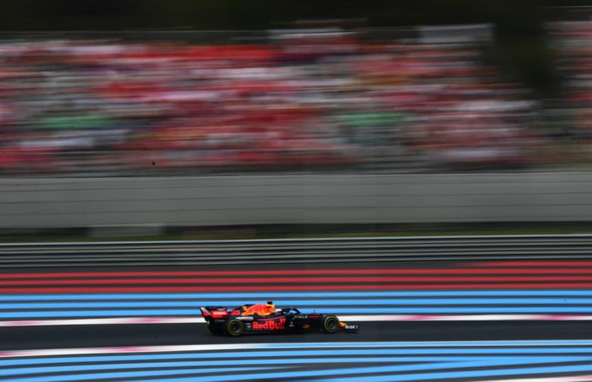 Max Verstappen ficou perto dos 330 km/h neste sábado (Foto: Getty Images/Red Bull Content Pool)