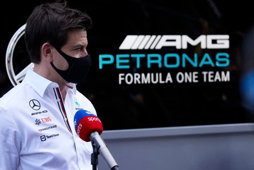 Toto Wolff não pensa em ordens de equipe na Fórmula 1 (Foto: Steve Etherington/Mercedes)