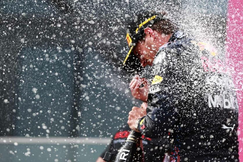 Max Verstappen fez muita festa com outra vitória no Red Bull Ring (Foto: Red Bull Content Pool)