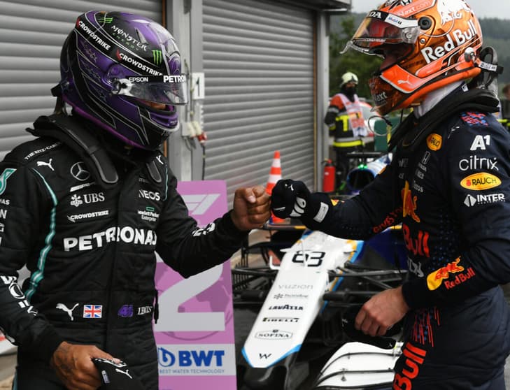 Hamilton e Verstappen disputam título (Foto: John Thys/Red Bull Content Pool/Getty Images)