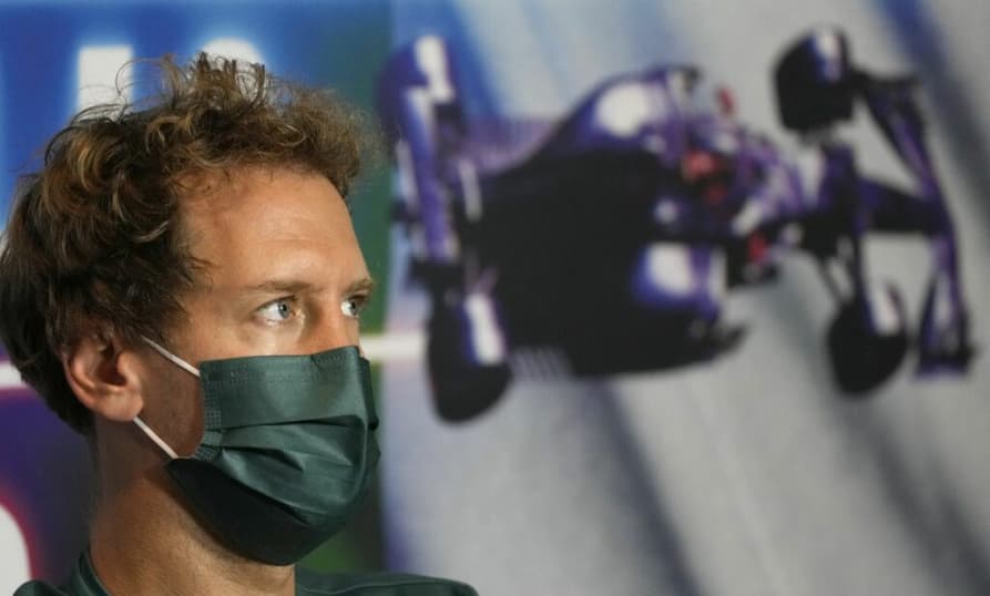 Sebastian Vettel cobra mais envolvimento da Fórmula 1 com a preservação do meio ambiente (Foto: Luca Bruno/AFP)
