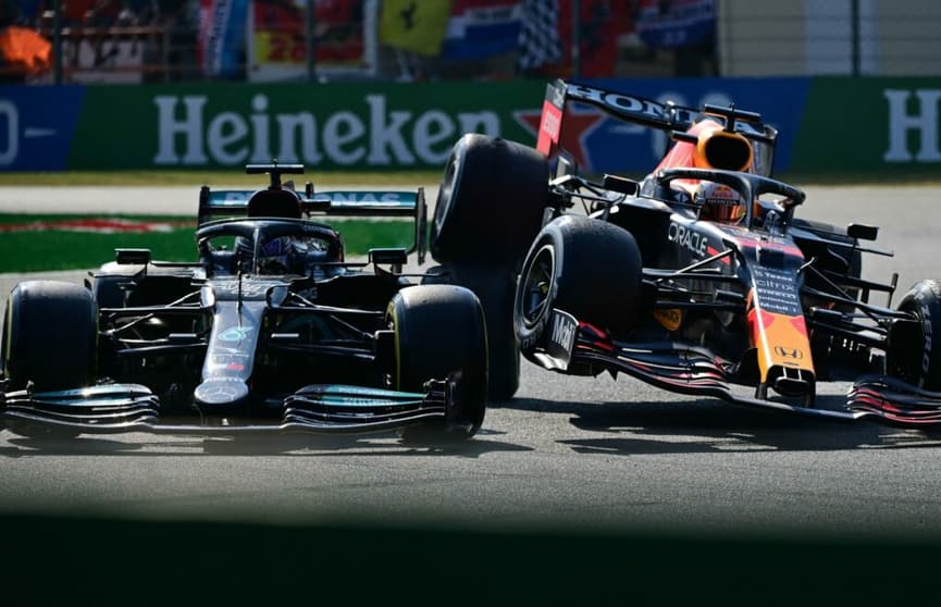 O incidente entre Hamilton e Verstappen marcou o GP da Itália e criou confusão no bolão (Foto: Fórmula 1)