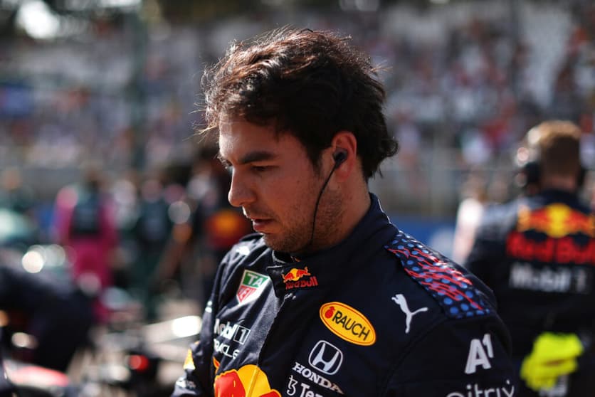 Sergio Pèrez ainda não conseguiu emplacar na Red Bull (Foto: Lars Baron/Getty Images/Red Bull Content Pool)