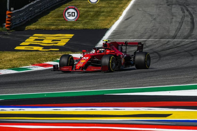 Carlos Sainz também fez testes com a Ferrari (Foto: Ferrari)