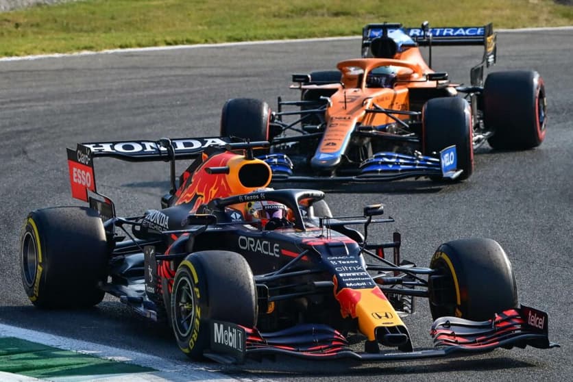 Max Verstappen vai puxar a fila do grid do GP da Itália de logo mais (Foto: Red Bull Pool Content/Getty Images)