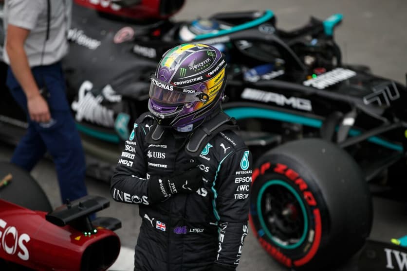 Lewis Hamilton vai largar em último no sábado (Foto: Mercedes)