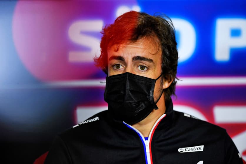 Fernando Alonso não viu muita diferença com a chegada das corridas sprint (Foto: Alpine)