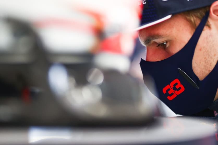 Max Verstappen está empatado com Lewis Hamilton em 369,5 pontos (Foto: Red Bull Content Pool)