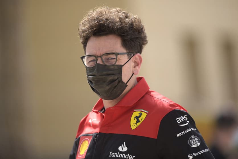 Mattia Binotto estava desempregado desde a saída da Ferrari em 2022 (Foto: AFP)