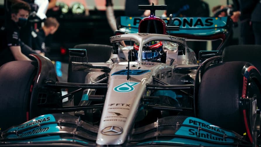 Apesar das dificuldades, Russell está à frente de Hamilton no campeonato de 2022 (Foto: Mercedes)