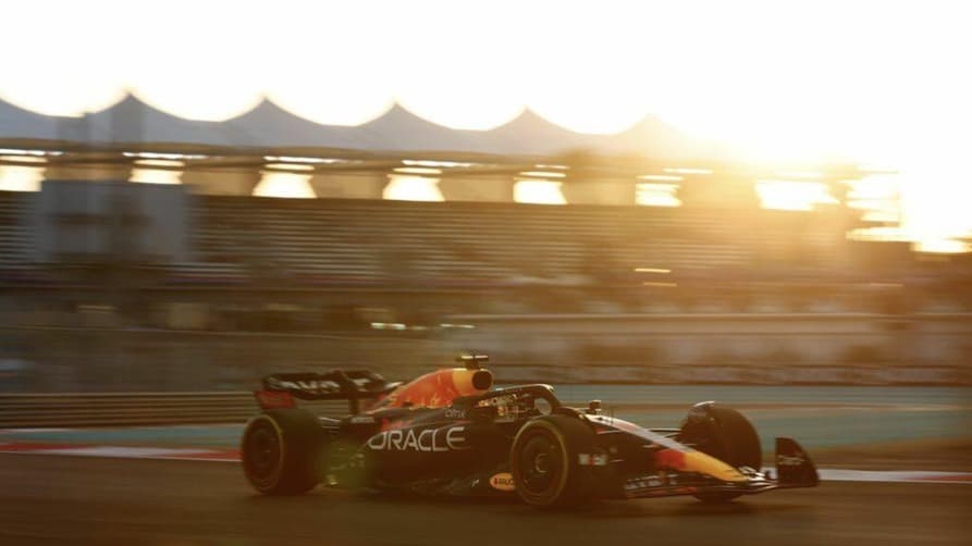 Max Verstappen foi o mais rápido do dia em Abu Dhabi (Foto: Red Bull Content Pool)