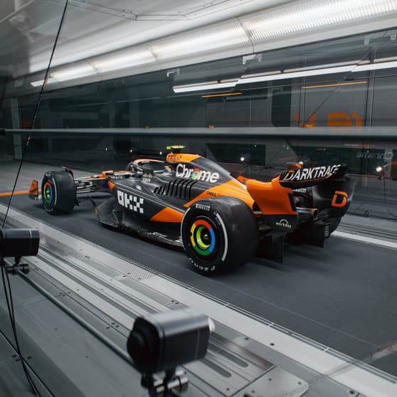 McLaren mostrou sua nova pintura para F1 2024 (Foto: McLaren)