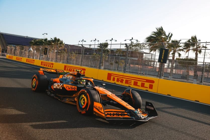Lando Norris durante treinos para o GP da Arábia Saudita de 2024  (Foto: McLaren)