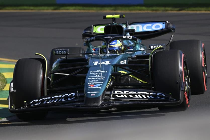 Fernando Alonso foi o quinto no TL2 em Melbourne (Foto: AFP)