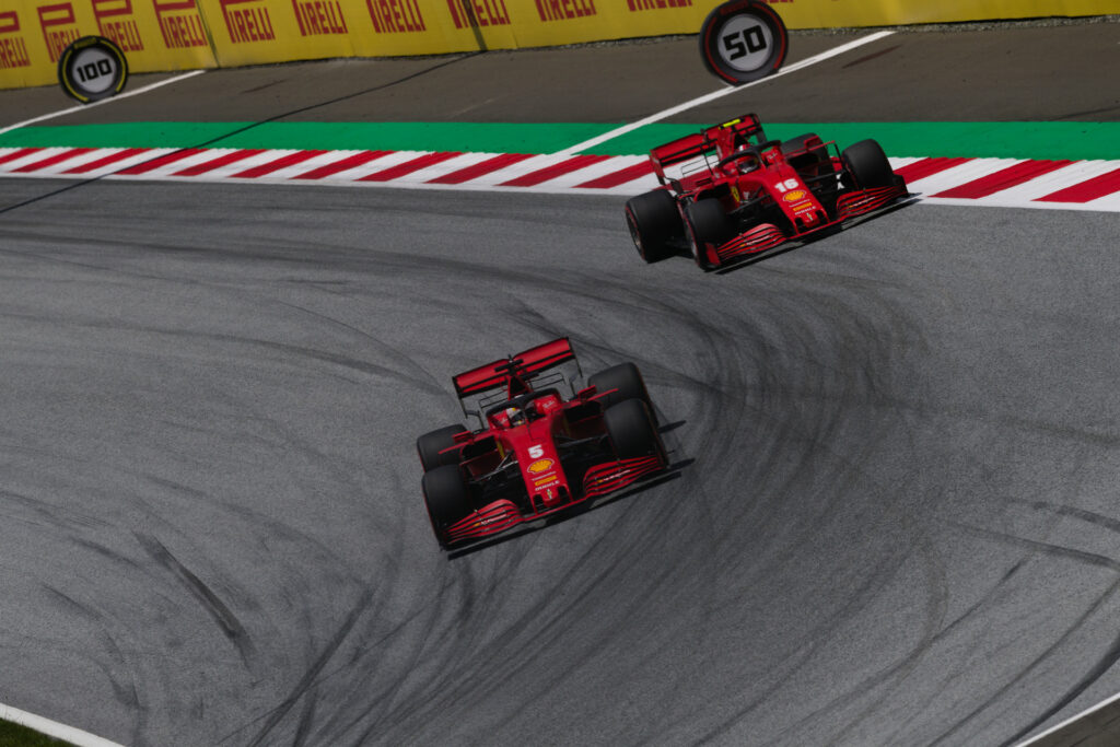 Sebastian Vettel e Charles Leclerc