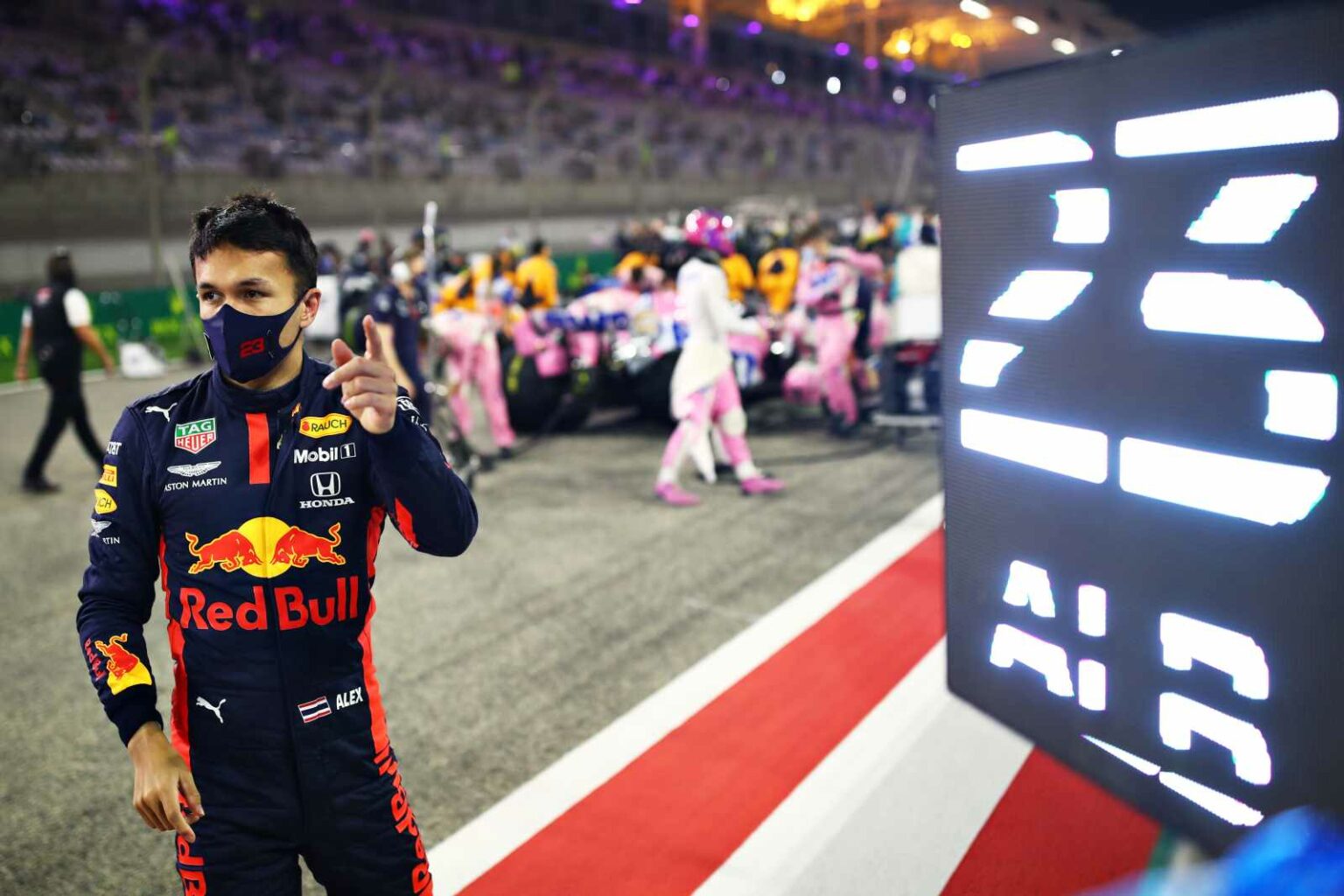 Rebaixado na F1, Albon é deslocado pela Red Bull para DTM ...