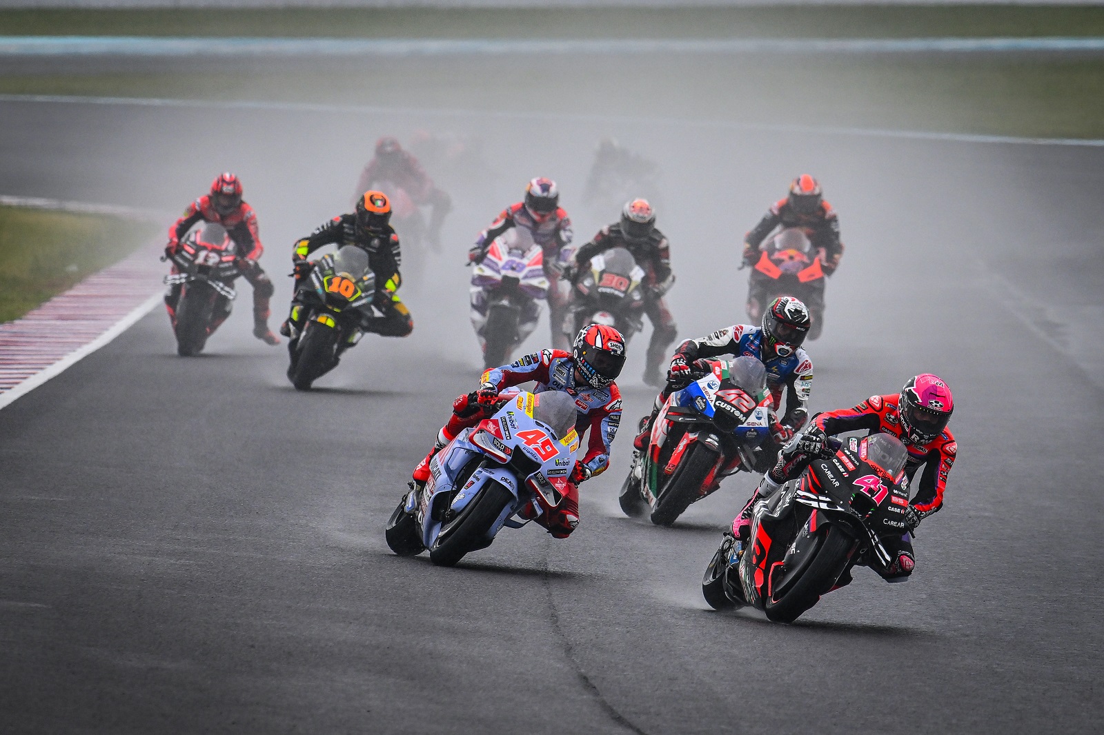 MotoGP divulga calendário de 2023 com 21 etapas - Notícia de MotoGP -  Grande Prêmio