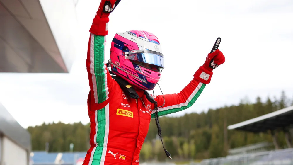 García and Amna Al Qubaisi win the opening round of the F1 Academy in Austria