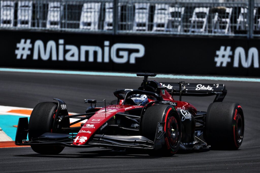 Valtteri Bottas no logra puntuar en cuatro carreras en F1 2023 (Foto: Alfa Romeo)