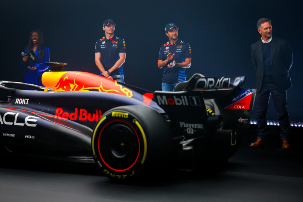 F1 2024, RED BULL, RB20, LAN&Ccedil;AMENTO, MAX VERSTAPPEN, SERGIO P&Eacute;REZ, CHRISTIAN HORNER